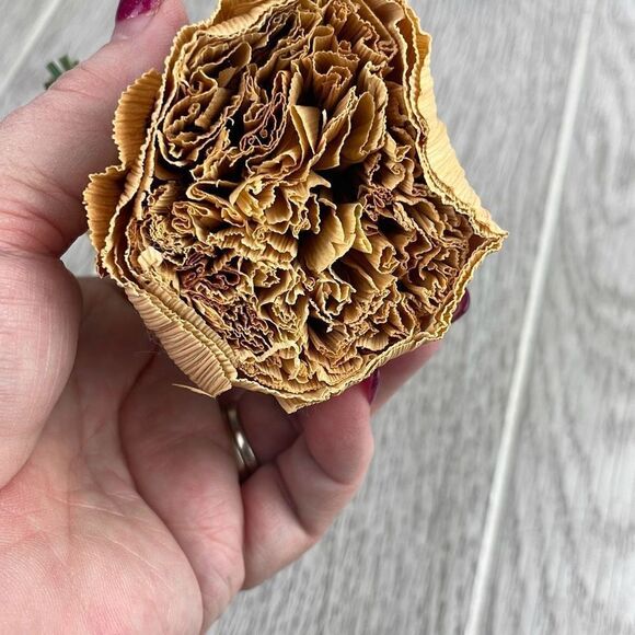 Handmade Corn Husk Doll w/ Holding Basket. Vintage. - Picture 7 of 9